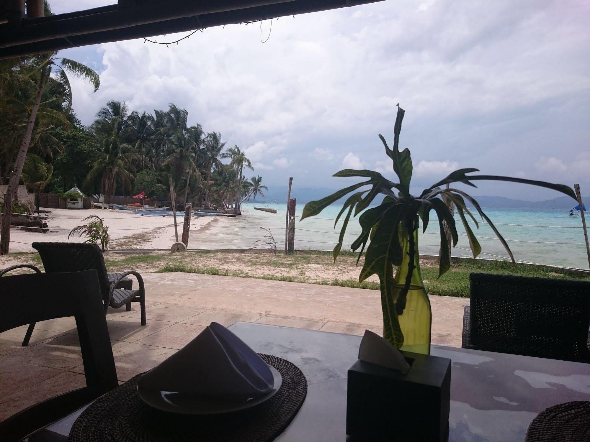 Boracay Terraces Resort Balabag  Buitenkant foto